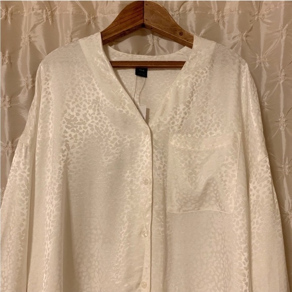 French Connection Shirt Chofa Drape V Neck Button Down Ivory Animal Print - Picture 3 of 14
